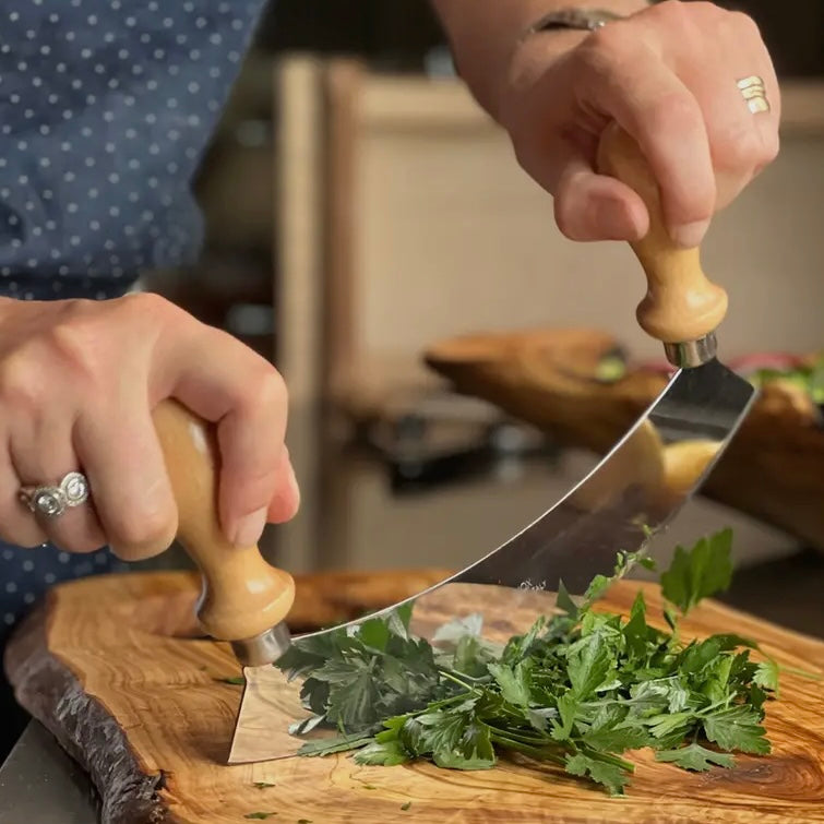 Mezzaluna Knife