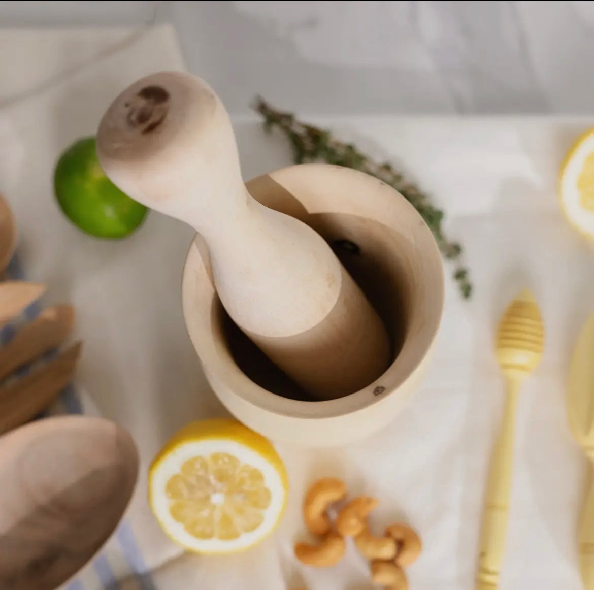 Mortar and Pestle: Walnut Wood